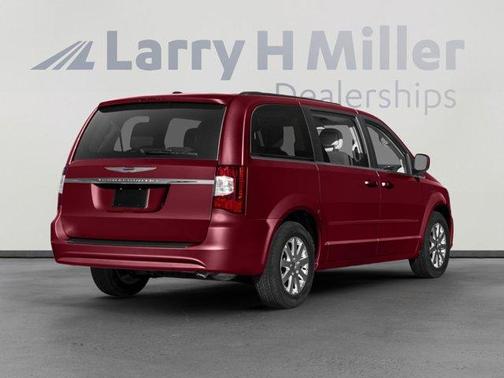 Deep Cherry Red Crystal Pearlcoat 2016 Chrysler Town & Country Touring
