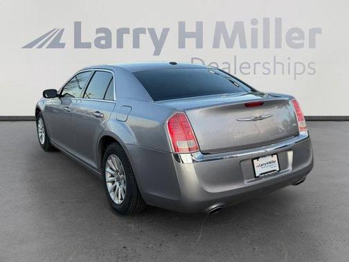 2014 Chrysler 300 Base