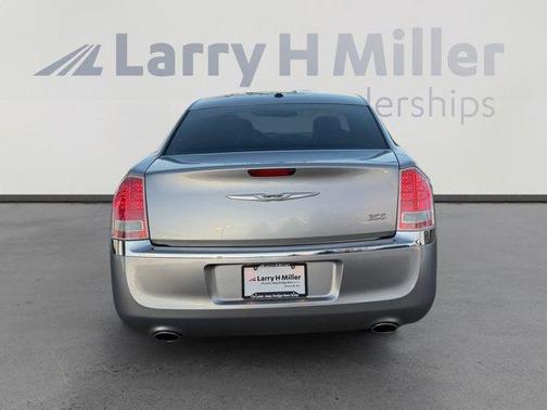 2014 Chrysler 300 Base