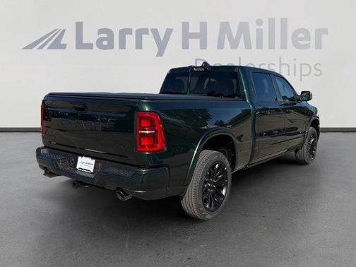 Serrano Red 2026 RAM 1500 Limited
