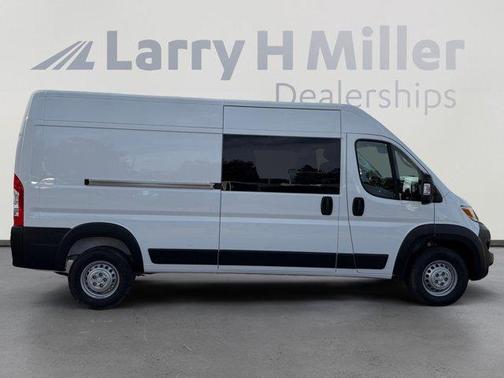 Bright White Clearcoat 2025 RAM ProMaster 2500 High Roof