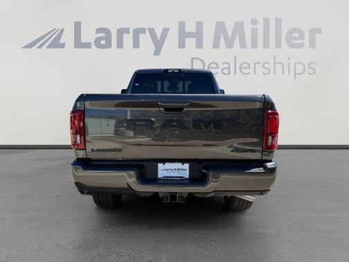 Granite Crystal Clearcoat Metallic 2026 RAM 3500 Laramie