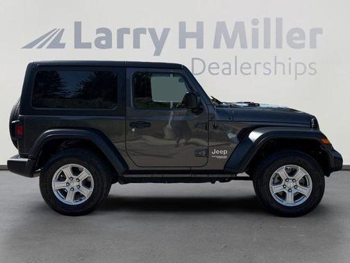 Granite Crystal Clearcoat Metallic 2019 Jeep Wrangler Sport