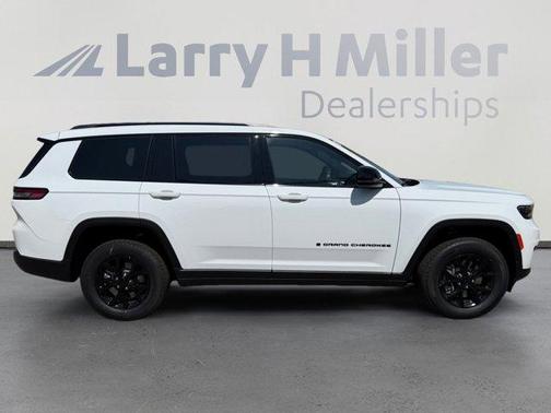 2025 Jeep Grand Cherokee L Laredo