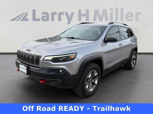 Billet Silver Metallic Clearcoat 2019 Jeep Cherokee Trailhawk
