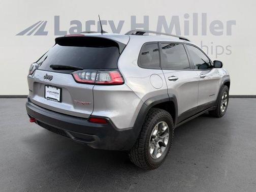 Billet Silver Metallic Clearcoat 2019 Jeep Cherokee Trailhawk