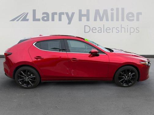 2022 Mazda Mazda3 AWD w/Premium Package