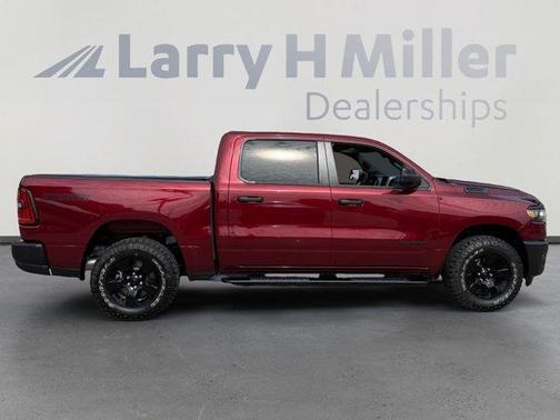 Delmonico Red Pearlcoat 2025 RAM 1500 Tradesman