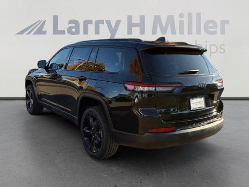 2025 Jeep Grand Cherokee L Laredo