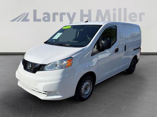 2021 Nissan NV200 S
