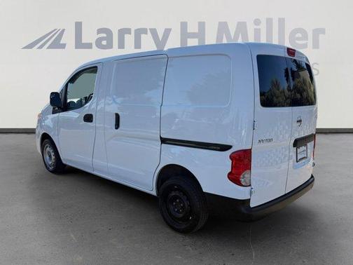 2021 Nissan NV200 S