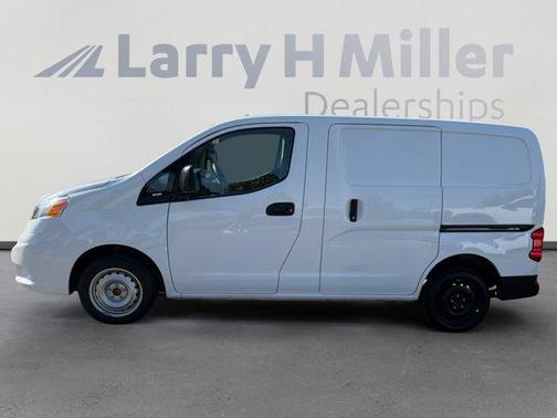 2021 Nissan NV200 S