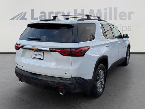 2022 Chevrolet Traverse LT Leather