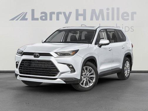 2024 Toyota Grand Highlander AWD! LOADED!