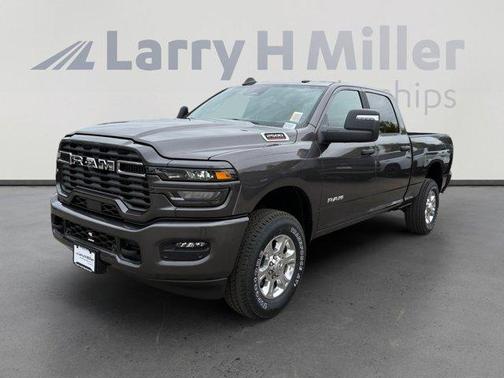 Granite Crystal Clearcoat Metallic 2026 RAM 2500 Big Horn