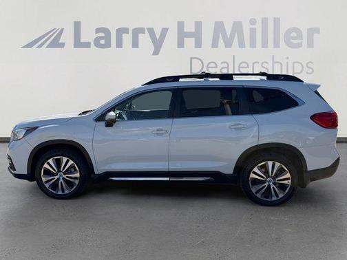 Crystal White Pearl 2020 Subaru Ascent Limited 7-Passenger