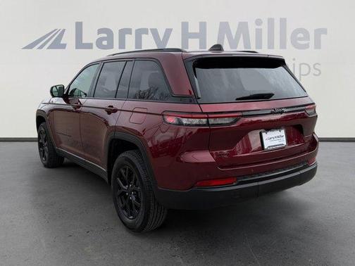 2024 Jeep Grand Cherokee Laredo