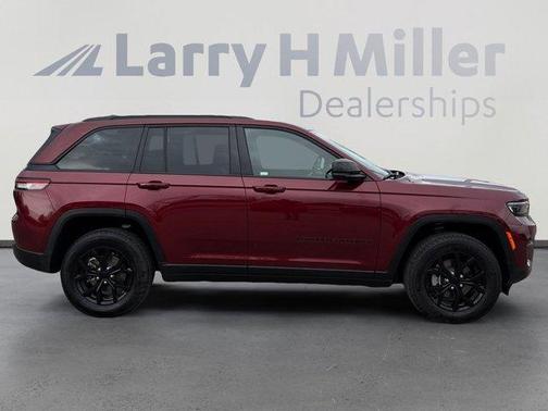 2024 Jeep Grand Cherokee Laredo