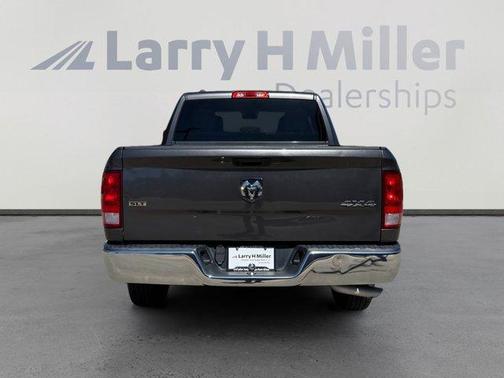 Granite Crystal Clearcoat Metallic 2021 RAM 1500 Classic SLT