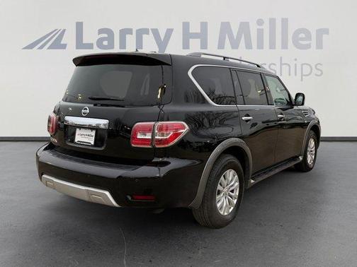 2017 Nissan Armada SV