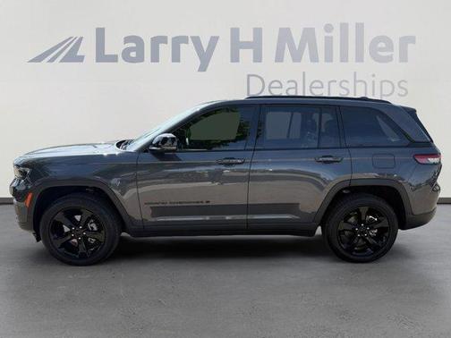 2024 Jeep Grand Cherokee Laredo