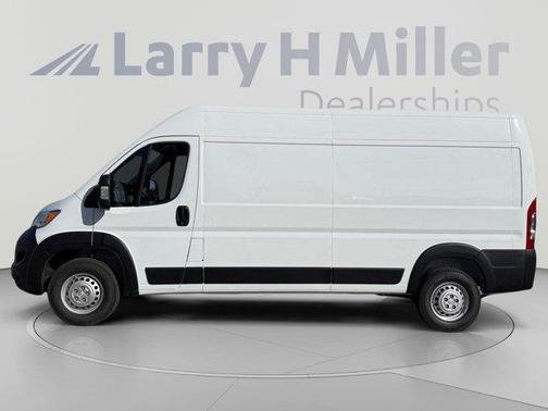 Bright White Clearcoat 2026 RAM ProMaster 2500 High Roof