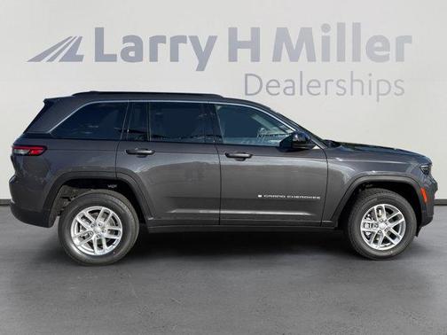 Metallic 2026 Jeep Grand Cherokee Laredo X