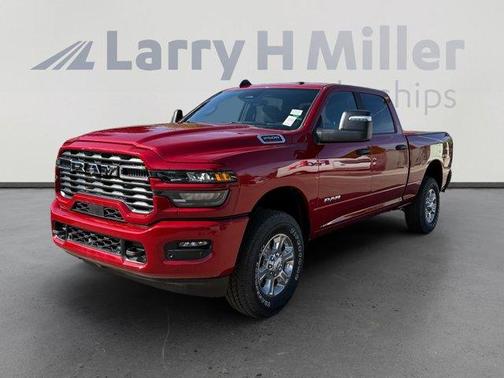 Molten Red Pearlcoat 2026 RAM 2500 Big Horn