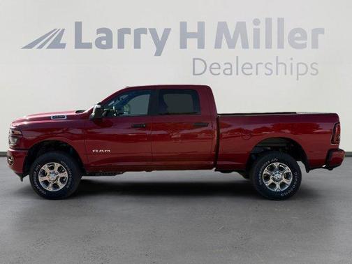 Molten Red Pearlcoat 2026 RAM 2500 Big Horn