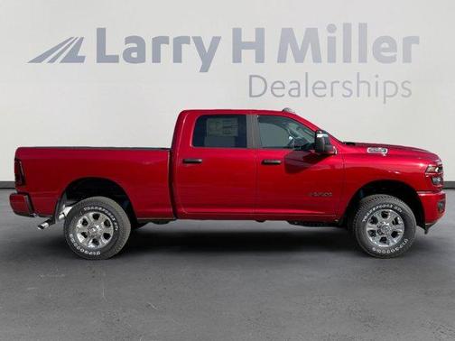 Molten Red Pearlcoat 2026 RAM 2500 Big Horn