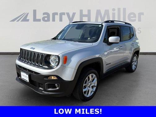 Glacier Metallic 2015 Jeep Renegade Latitude