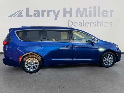 2021 Chrysler Pacifica Touring-L