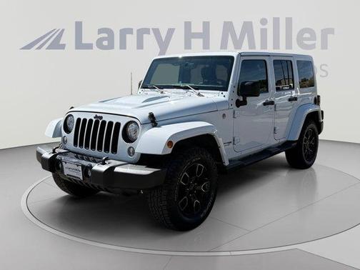 Bright White Clearcoat 2018 Jeep Wrangler JK Unlimited Altitude