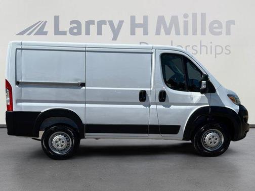 2025 RAM ProMaster 1500 Low Roof