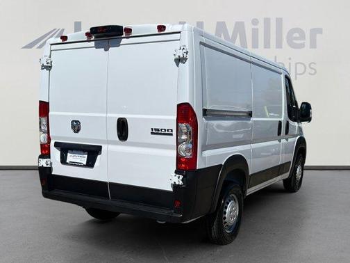 2025 RAM ProMaster 1500 Low Roof