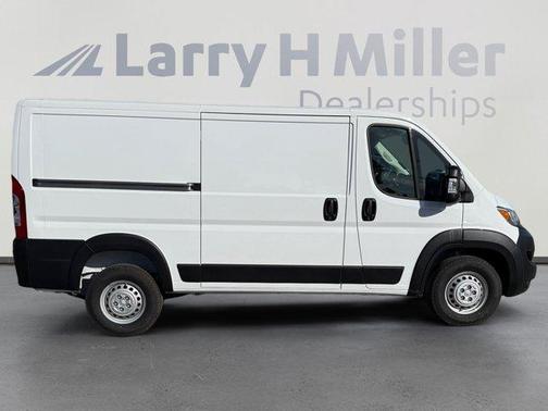 2025 RAM ProMaster 1500 Low Roof