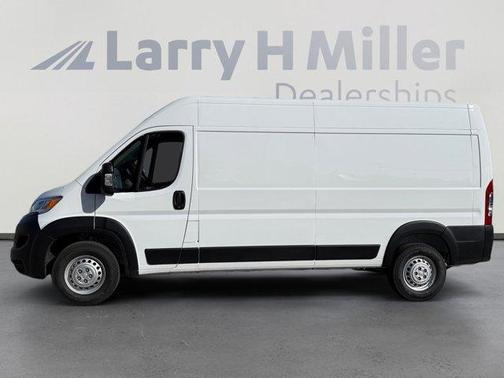 Bright White Clearcoat 2026 RAM ProMaster 2500 High Roof
