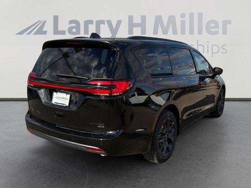 2026 Chrysler Pacifica Limited