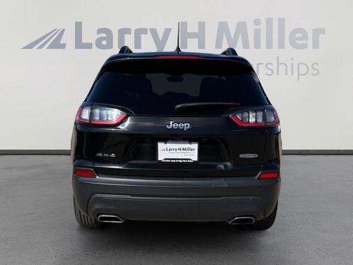 2022 Jeep Cherokee Latitude Lux