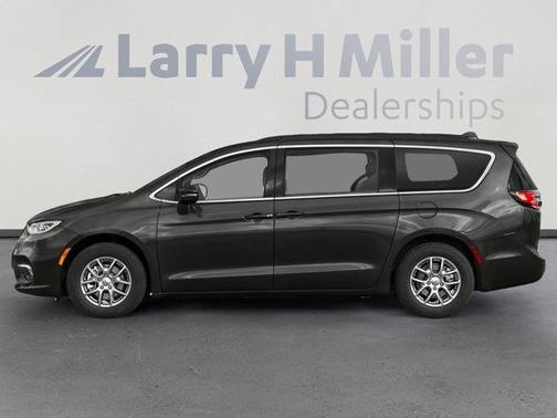 2021 Chrysler Pacifica Touring-L