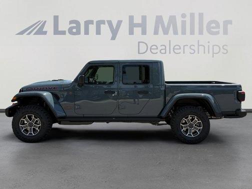 Anvil Clearcoat 2026 Jeep Gladiator Mojave