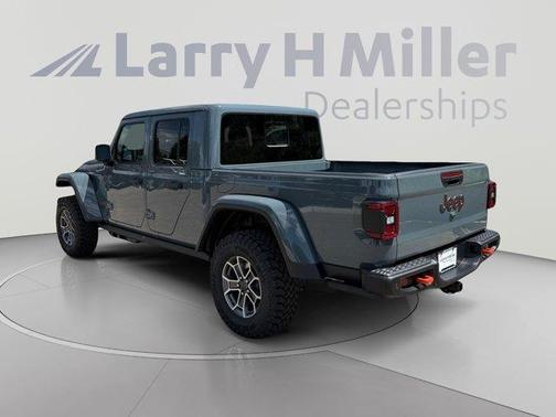 Anvil Clearcoat 2026 Jeep Gladiator Mojave