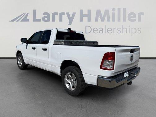 Bright White Clearcoat 2023 RAM 1500 Big Horn