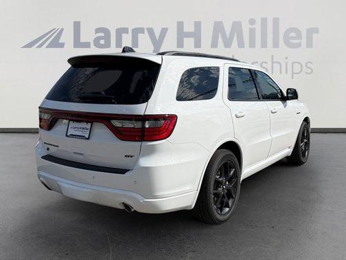 White Knuckle Clearcoat 2026 Dodge Durango GT Plus HEMI V8