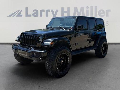 Black Clearcoat 2021 Jeep Wrangler Unlimited Sahara