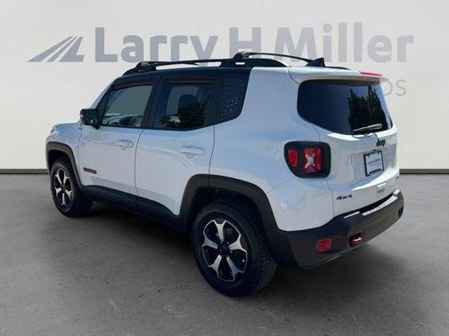 Alpine White Clearcoat 2021 Jeep Renegade Trailhawk
