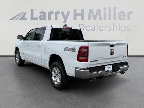 Bright White Clearcoat 2024 RAM 1500 Laramie