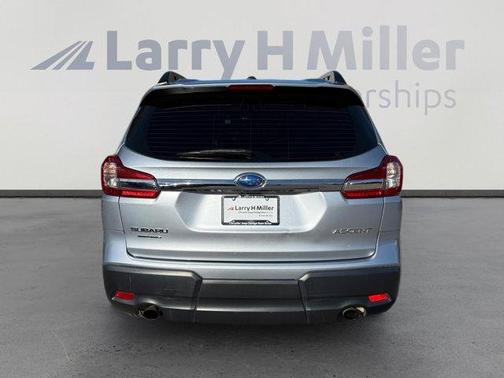 2022 Subaru Ascent Base 8-Passenger