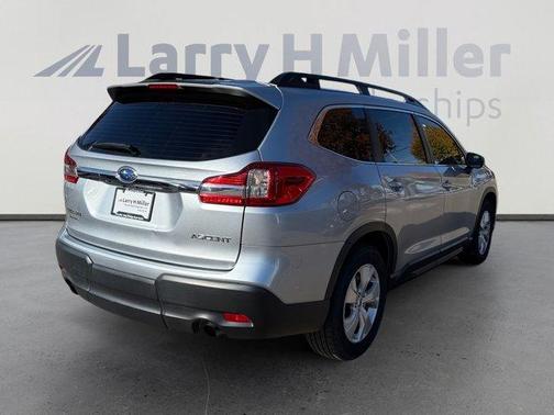 2022 Subaru Ascent Base 8-Passenger