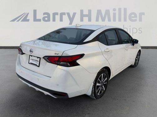 2021 Nissan Versa 1.6 SV